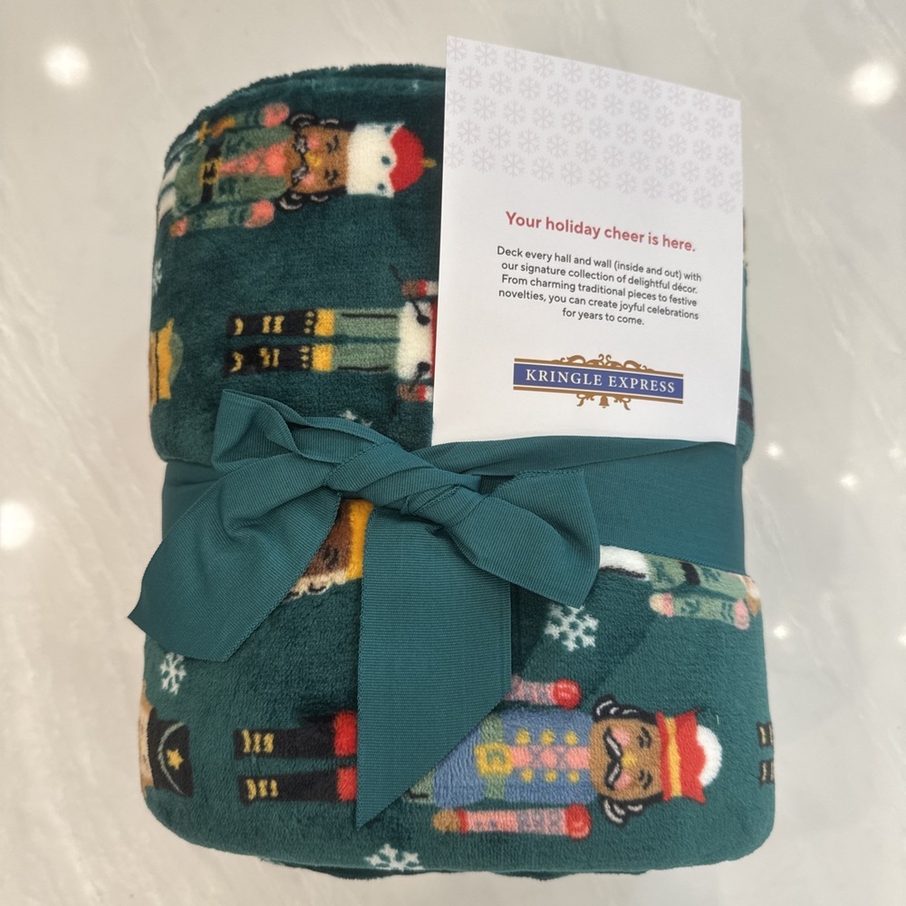 Kringle Express 60x80 Nutcracker Holiday‎ Throw Blanket Printed Border NEW